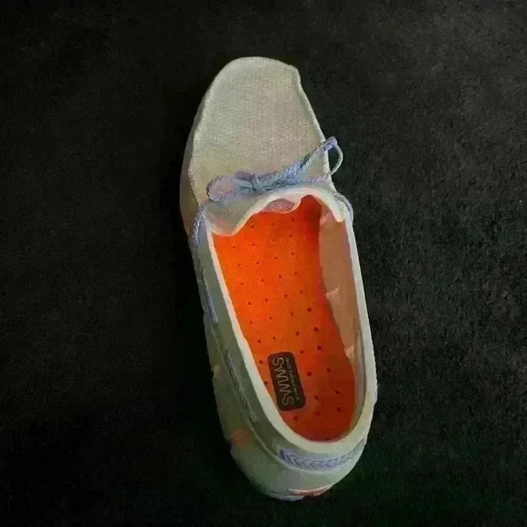 Swims Men's Size 11 white Slip On Loafer Shoes - Picture 9 of 11